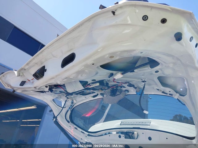 Toyota Rav4 Xle 2018 JTMWFREV4JJ165109 Image 20