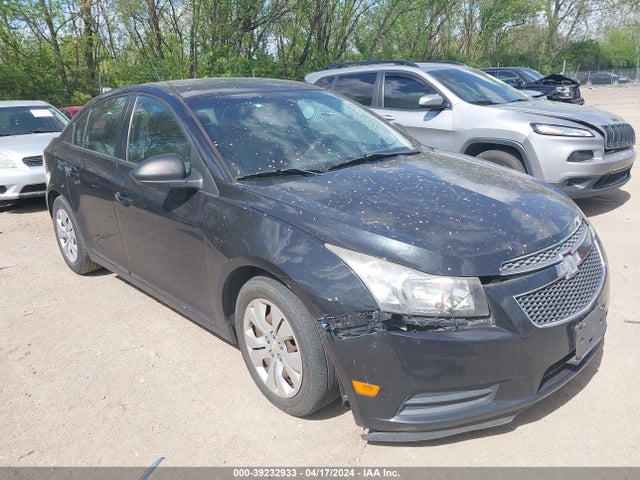 2014 1G1PA5SH3E7173739 main image
