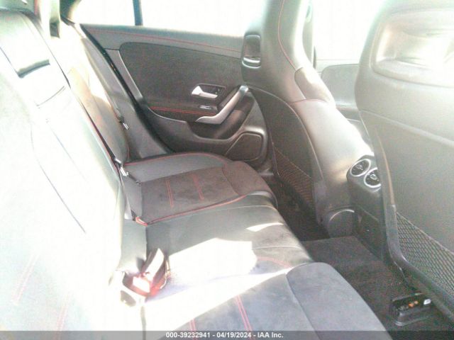 W1K5J5DB2NN309822 Mercedes-Benz Amg Cla 45 4matic