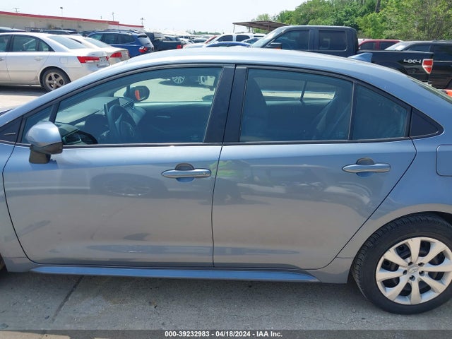 Toyota COROLLA LE 2021 5YFEPMAE2MP264836 Image 15