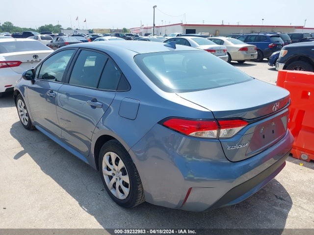 Toyota COROLLA LE 2021 5YFEPMAE2MP264836 Image 3