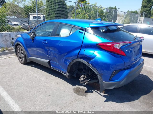 NMTKHMBX7JR017670 Toyota C-hr Xle Premium