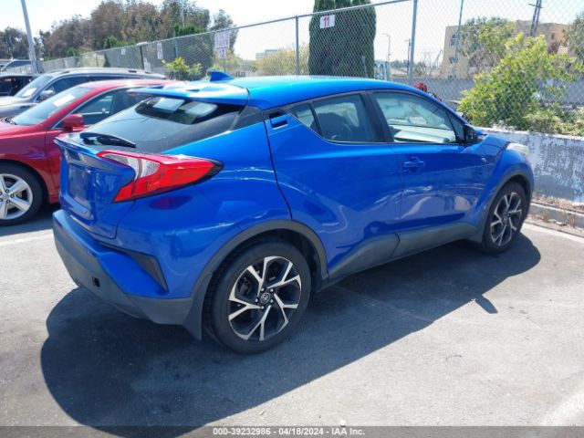 NMTKHMBX7JR017670 Toyota C-hr Xle Premium