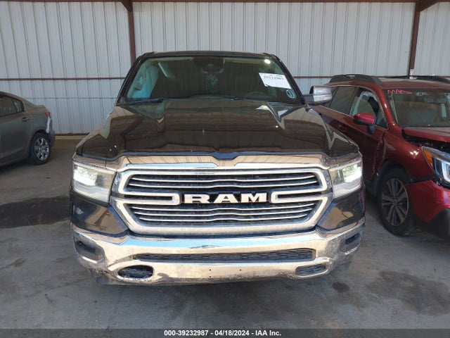 1C6SRFJTXNN131805 RAM 1500 Laramie  4x4 5'7 Box
