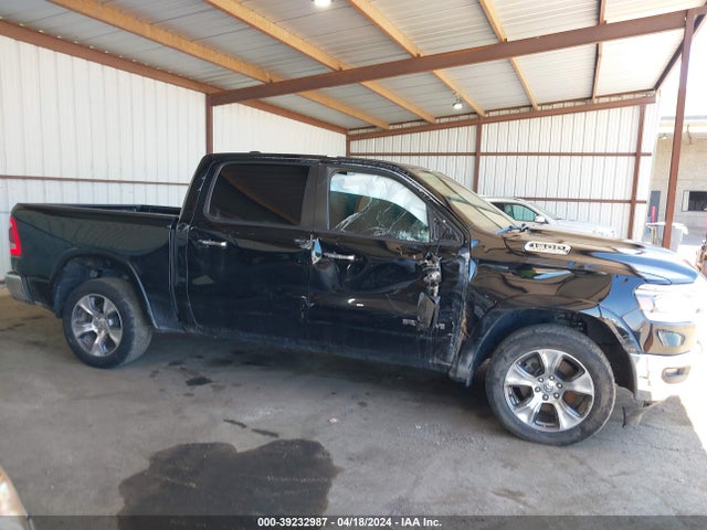 1C6SRFJTXNN131805 RAM 1500 Laramie  4x4 5'7 Box