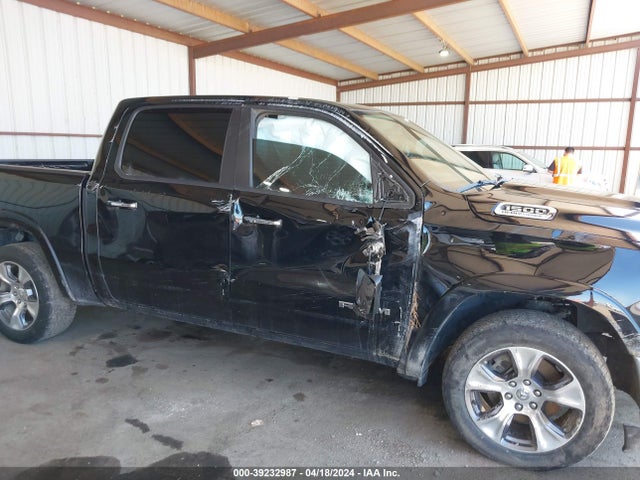 1C6SRFJTXNN131805 RAM 1500 Laramie  4x4 5'7 Box