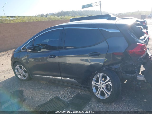 1G1FY6S00M4105518 Chevrolet 2021
