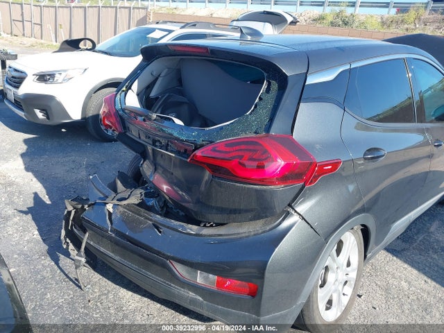 1G1FY6S00M4105518 Chevrolet 2021