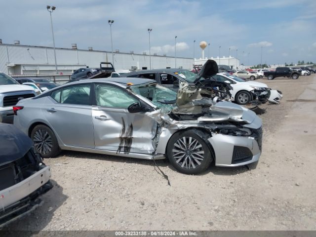 1N4BL4DV1PN352410 Nissan Altima Sv Fwd