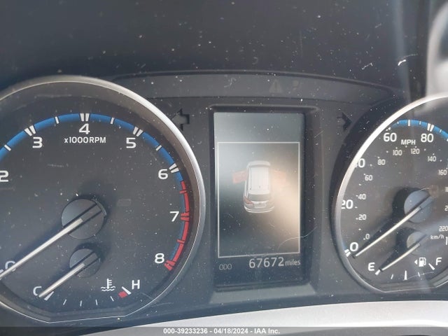 Toyota RAV4 LE 2018 JTMZFREV2JJ731250 Image 7
