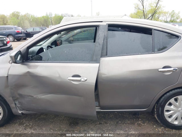 Nissan Versa 1.6 Sv 2017 3N1CN7AP1HK425382 Image 14