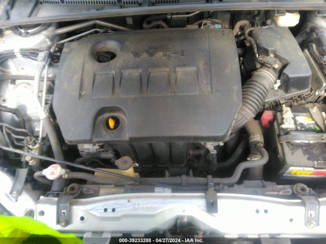 Toyota COROLLA L 2018 5YFBURHE7JP848823 Image 10