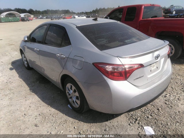 Toyota COROLLA L 2018 5YFBURHE7JP848823 Image 3