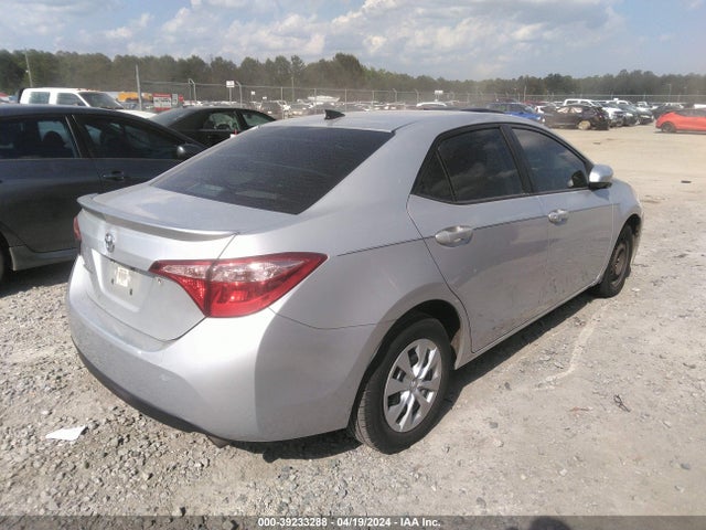 Toyota COROLLA L 2018 5YFBURHE7JP848823 Image 4