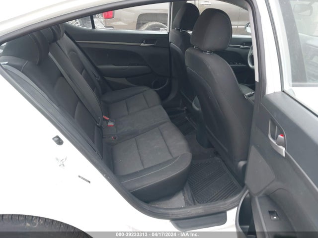 Hyundai ELANTRA SE 2018 5NPD74LF4JH231847 Image 8