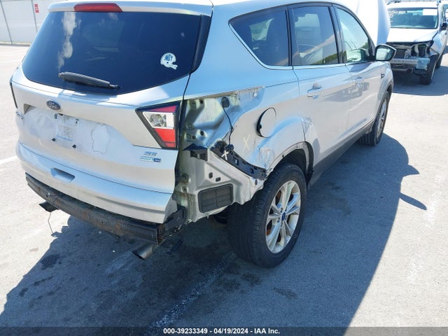 Ford ESCAPE SE 2017 1FMCU9GD1HUC41970 Image 13