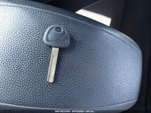 KMHTC6ADXGU289976 Hyundai Veloster