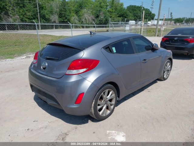 KMHTC6ADXGU289976 Hyundai Veloster