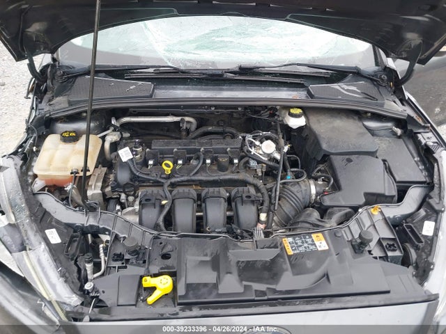 Ford FOCUS SEL 2018 1FADP3H24JL319203 Image 10