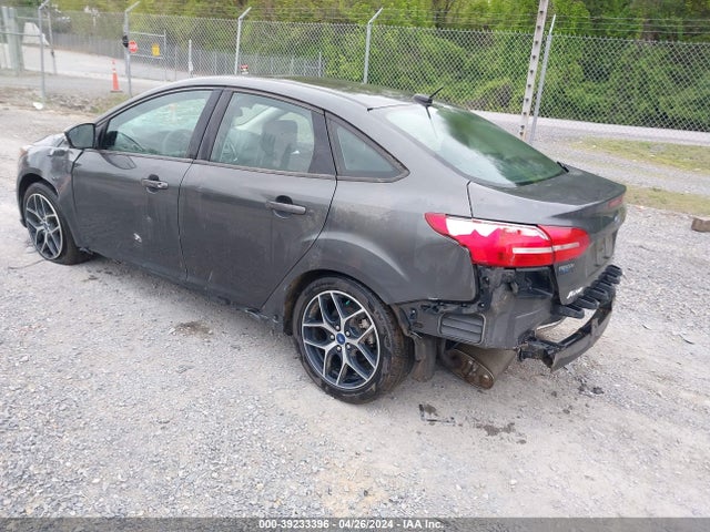 Ford FOCUS SEL 2018 1FADP3H24JL319203 Image 3