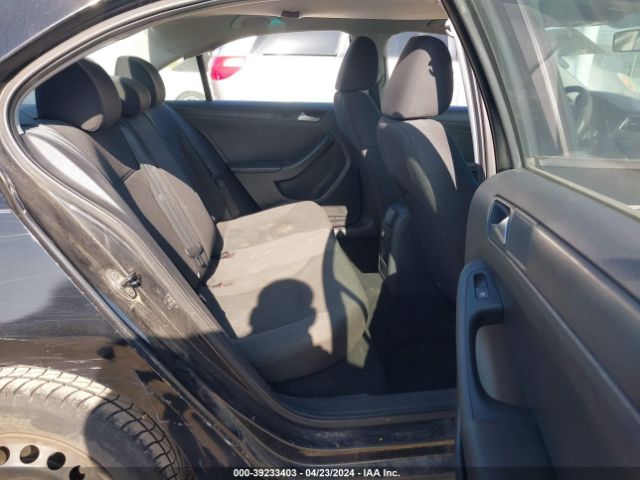 3VW2K7AJ7EM399767 Volkswagen Jetta 2.0l S