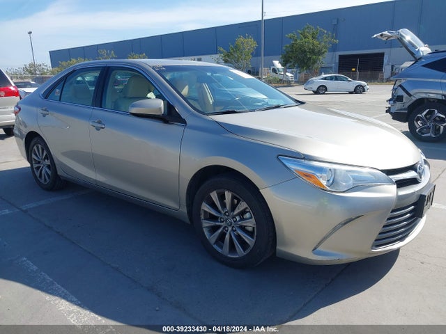Toyota CAMRY XLE 2016 4T1BF1FK8GU576245 Image 1