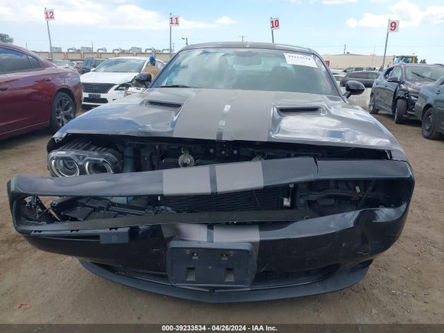 Dodge Challenger Sxt 2018 2C3CDZAG9JH262845 Image 13