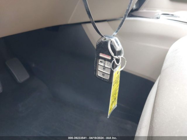 5FNYF6H9XHB030448 Honda Pilot Touring