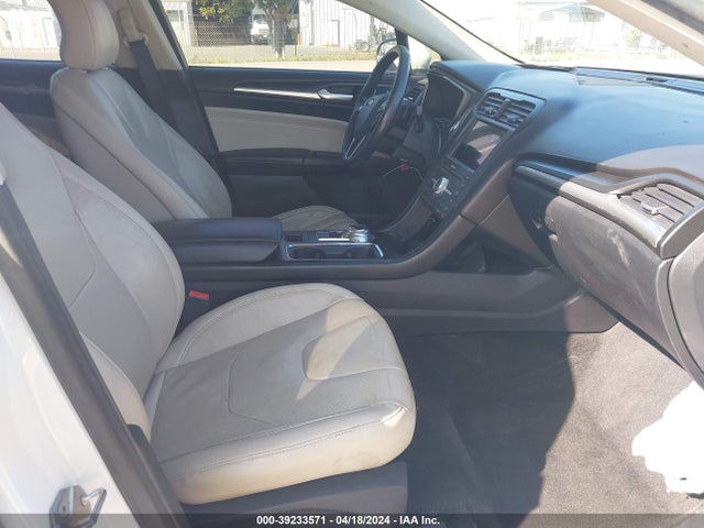 Ford Fusion Titanium 2017 3FA6P0K97HR180791 Image 5