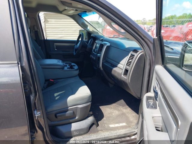 1C6RR6GG2JS143175 RAM 1500 Slt Quad Cab 4x2 6'4 Box