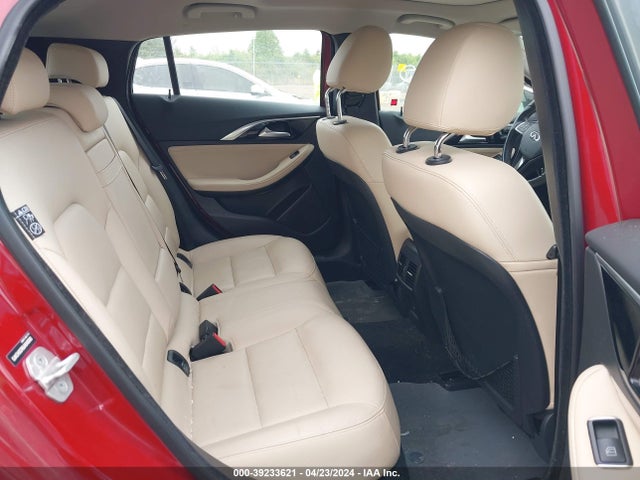 Infiniti Qx30 Premium 2018 SJKCH5CR9JA045900 Image 8