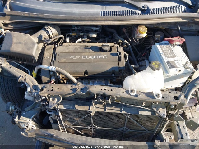 Chevrolet Sonic Ls Auto 2018 1G1JB5SH8J4122817 Image 10