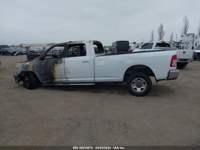 3C6UR5JL6LG141174 RAM 2500 Big Horn  4x4 8' Box