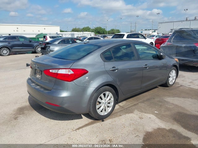 KIA FORTE LX 2016 KNAFX4A68G5469055 Image 4