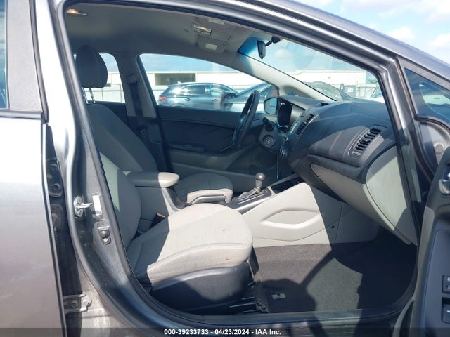 KIA FORTE LX 2016 KNAFX4A68G5469055 Image 5
