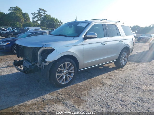 Ford Expedition Limited 2018 1FMJU1KT2JEA16934 Image 2
