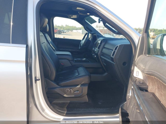 Ford Expedition Limited 2018 1FMJU1KT2JEA16934 Image 5