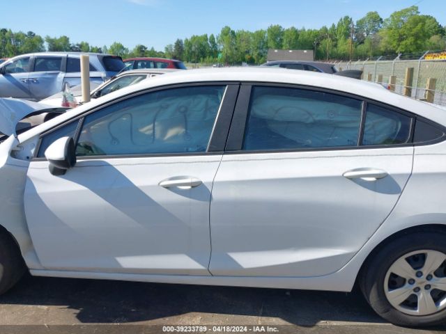 1G1BC5SM0H7144852 Chevrolet Cruze Ls Auto
