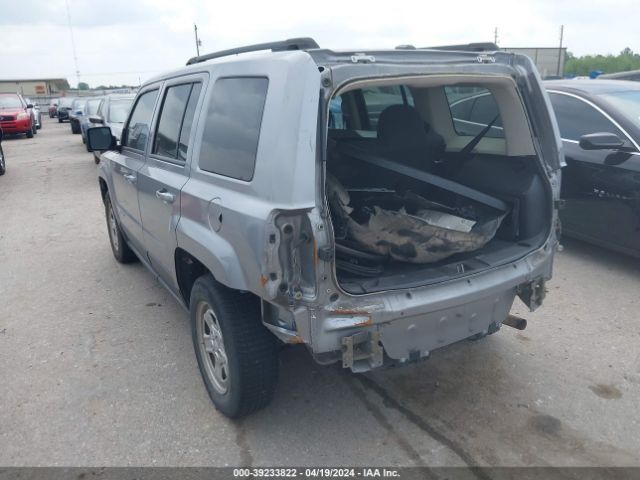 1C4NJPBA5GD628592 Jeep Patriot Sport