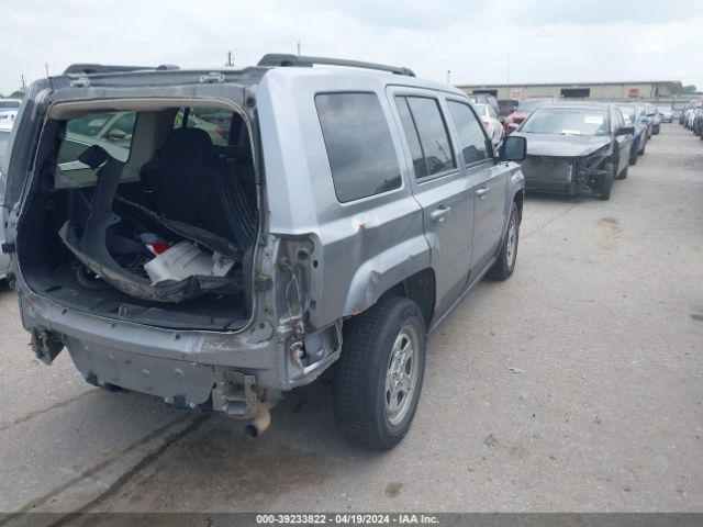 1C4NJPBA5GD628592 Jeep Patriot Sport