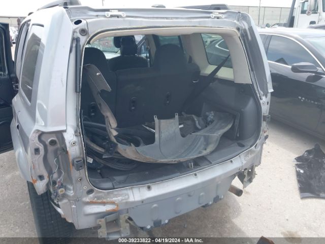 1C4NJPBA5GD628592 Jeep Patriot Sport