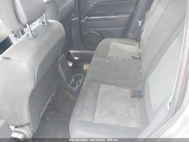 1C4NJPBA5GD628592 Jeep Patriot Sport
