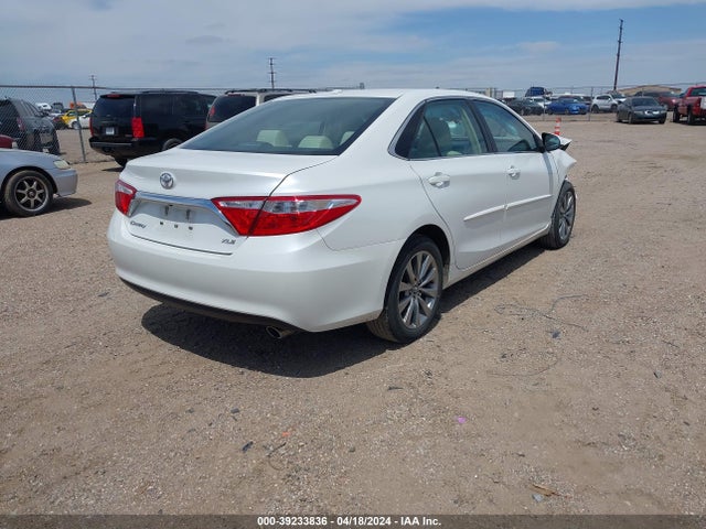 Toyota CAMRY XLE 2016 4T1BF1FK0GU587188 Image 4