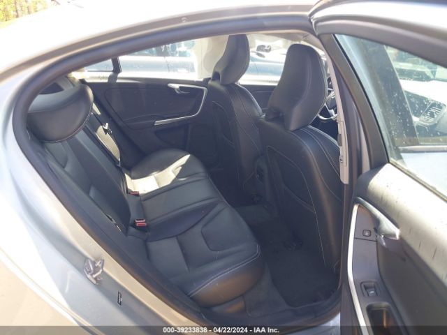 YV140MTL4H2437380 Volvo S60 T5 Dynamic