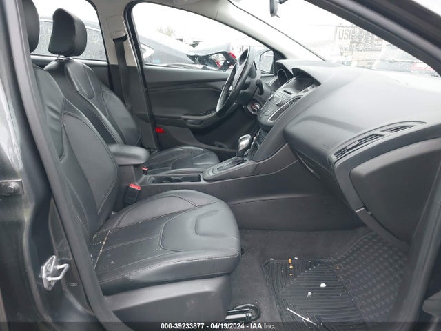 Ford FOCUS SE 2016 1FADP3F24GL407308 Image 5