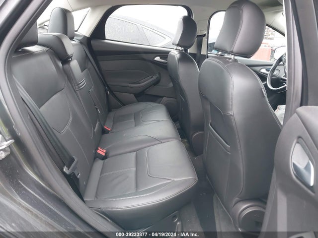 Ford FOCUS SE 2016 1FADP3F24GL407308 Image 8