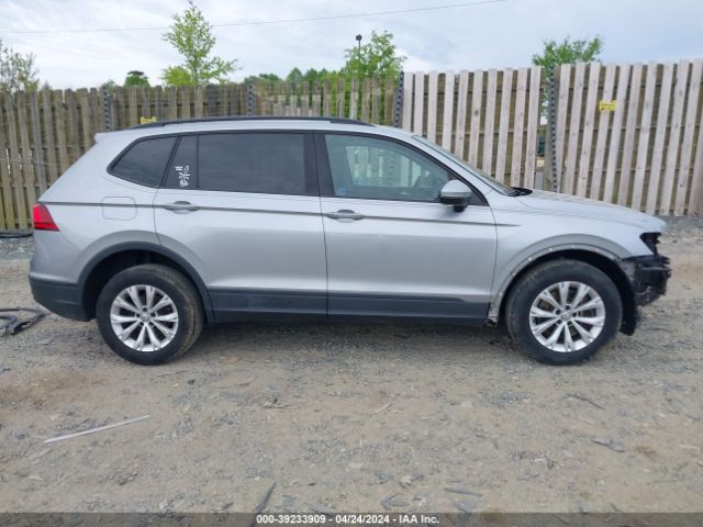 3VV1B7AX8LM108212 Volkswagen Tiguan 2.0t S