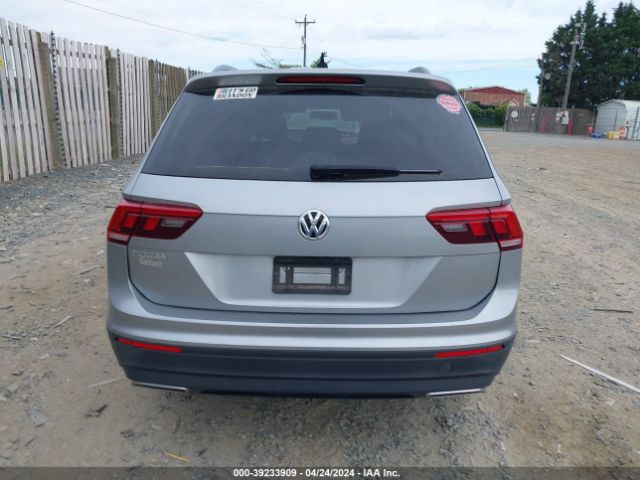3VV1B7AX8LM108212 Volkswagen Tiguan 2.0t S