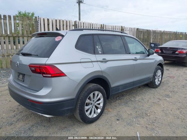 3VV1B7AX8LM108212 Volkswagen Tiguan 2.0t S