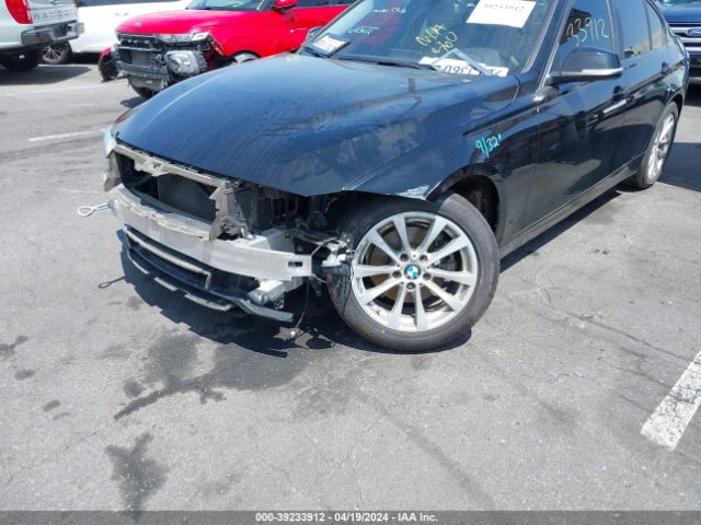 WBA8E1G3XHNU16515 BMW 320i